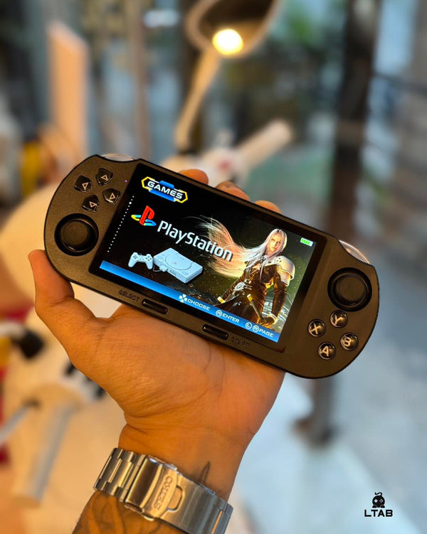 The trendiest consoles on social medias!